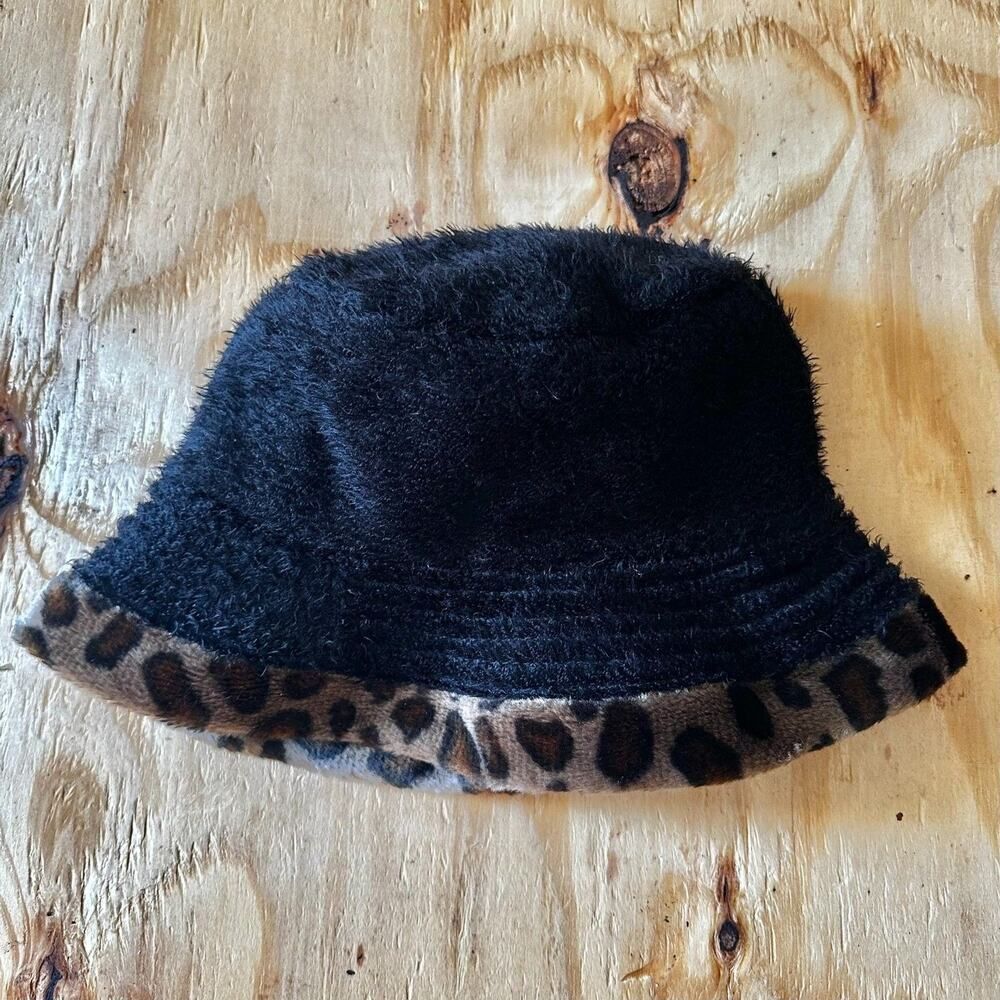 Vintage Black Leopard Faux Fur Bucket Hat - OS